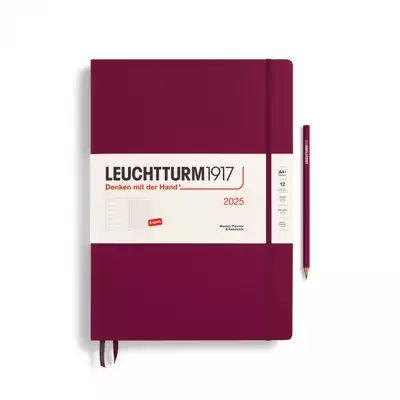 PLANER TYGODNIOWY Z NOTATNIKIEM LEUCHTTURM1917 MASTER (A4+) 2025 PORT RED (BORDOWY)