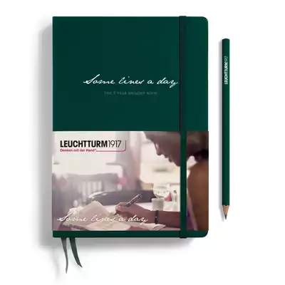PAMIĘTNIK PIĘCIOLETNI SOME LINES A DAY LEUCHTTURM1917 MEDIUM (A5), FOREST GREEN