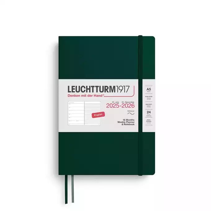 PLANER TYGODNIOWY Z NOTATNIKIEM W MIĘKKIEJ OPRAWIE LEUCHTTURM1917, 18 MIESIĘCY MEDIUM (A5) 2025/2026, FOREST GREEN