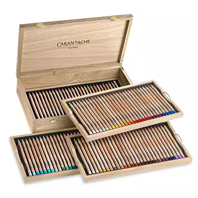 Kredki Caran d'Ache Luminance 6901 w drewnianej kasecie, 100 kolorów